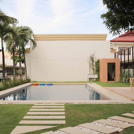 Hotel Reddoorz Premium @ Wireless Mandaue Cebu Exteriér fotografie